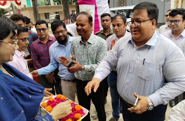 বাগেরহাটে তিন দিনব্যাপী ফল মেলা শুরু