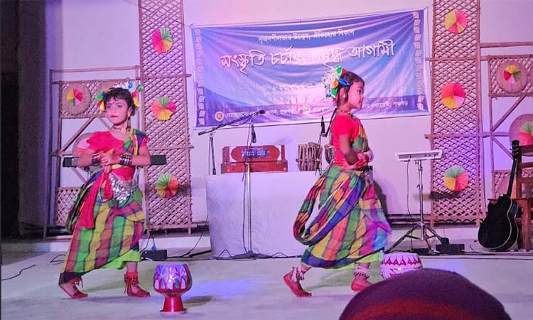 পঞ্চগড়ে সংস্কৃতির প্রসারে নিয়মিত সাংস্কৃতিক অনুষ্ঠান আয়োজন শুরু 