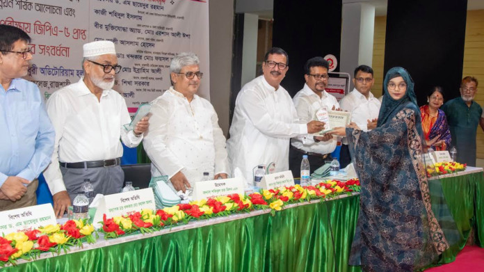 নিজেদের যোগ্য করে গড়ে তুলতে শিক্ষার্থীদের প্রতি ভূমিমন্ত্রীর আহ্বান