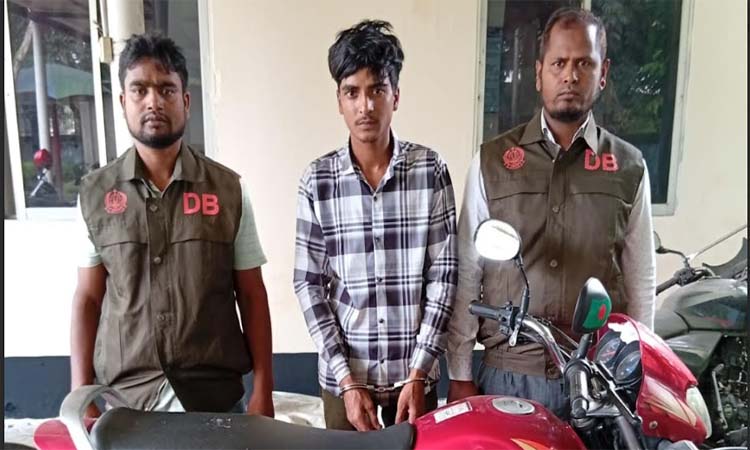 আন্তঃজেলা চোর চক্রের ১ সদস্য মোটরসাইকেলসহ গ্রেপ্তার