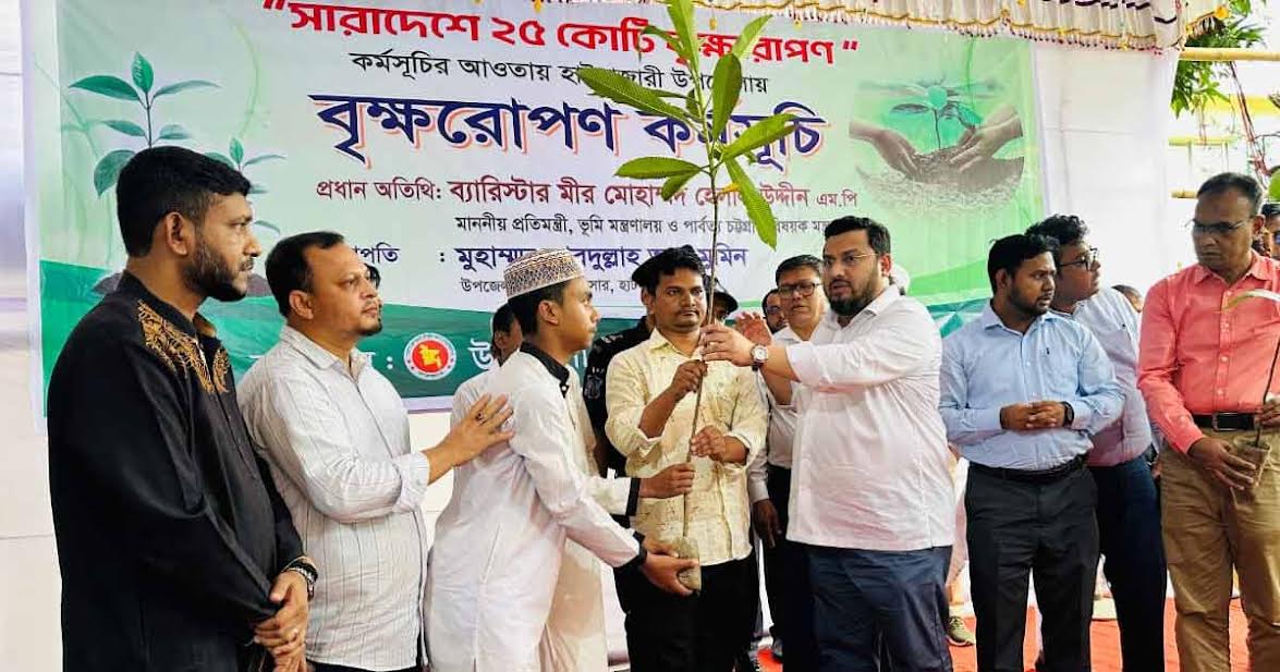 প্রতিশ্রুতি নয়, বাস্তবায়নের মাধ্যমে জনগণকে আস্থা দিচ্ছে সরকার : মীর হেলাল