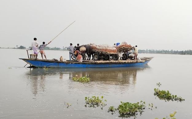 তিস্তার পানি বিপদ সীমার ওপর দিয়ে প্রবাহিত হচ্ছে  