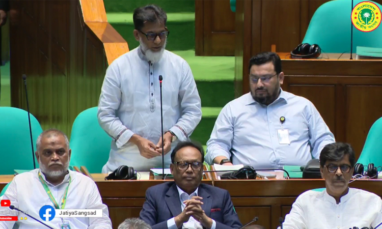 সড়ক-রেলখাতে ব্যাপক বরাদ্দ, বাস্তবায়ন হচ্ছে নতুন পরিকল্পনা : প্রতিমন্ত্রী