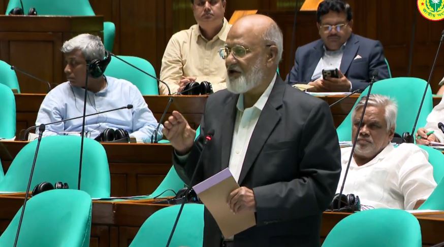 প্রধানমন্ত্রীর নেতৃত্বে এই বাজেট বাস্তবায়ন সম্ভব : খন্দকার মোশাররফ