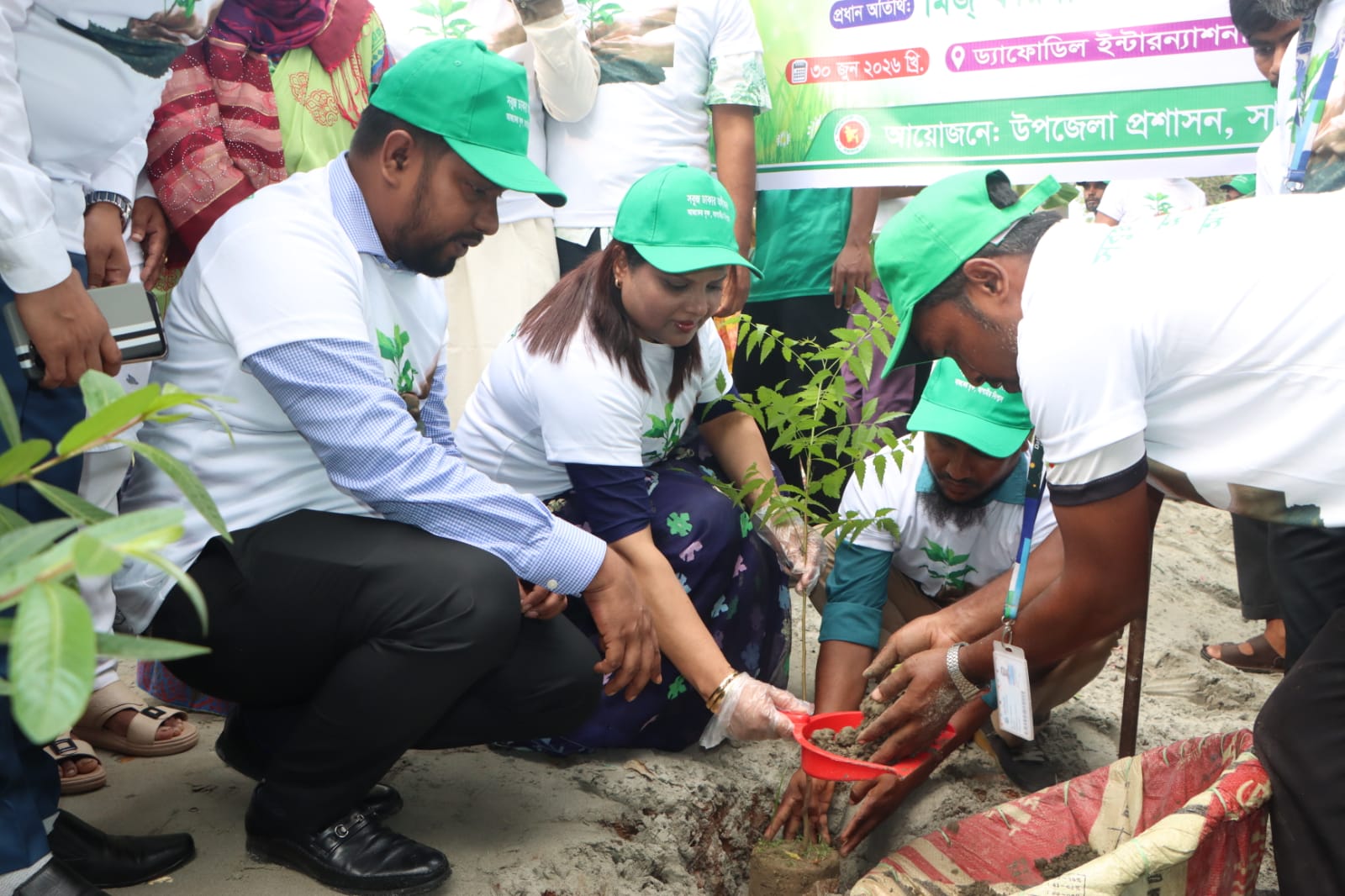 ঢাকা বাঁচাতে এখনই বৃক্ষরোপণের বিকল্প নেই : ডিসি ফরিদা খানম