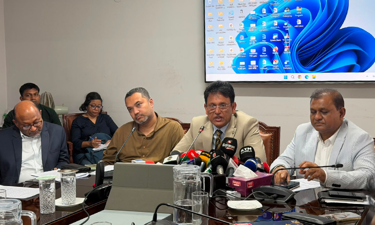 পরীক্ষার উত্তরপত্র মূল্যায়নে অনিয়ম ধরা পড়লে পরীক্ষকরা শাস্তি পাবেন: শিক্ষামন্ত্রী