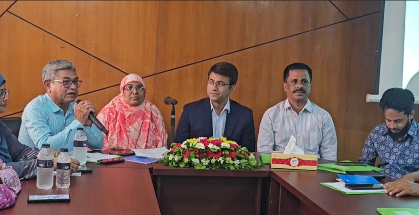বান্দরবানে সরকারের নির্বাচনী ইশতেহার বাস্তবায়নে গণমাধ্যমের ভূমিকা বিষয়ক কর্মশালা 