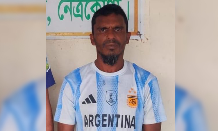 নেত্রকোণায় পৃথক অভিযানে ১৭টি চোরাই গরু উদ্ধার, ১জন গ্রেপ্তার 
