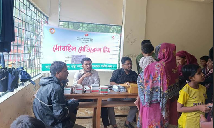 ভারী বর্ষণে রুমায় সড়ক যোগাযোগ ও বিদ্যুৎ ব্যবস্থা বিপর্যস্ত