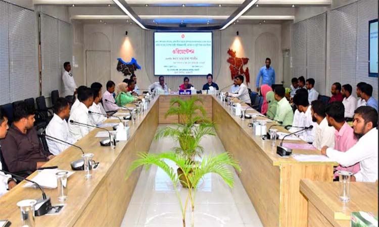 রাজবাড়ীতে ২০তম গ্রেডের কর্মচারীদের ওরিয়েন্টেশন কোর্স