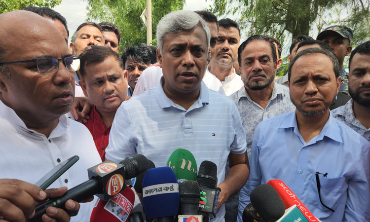 পাহাড়খেকোরা যতই শক্তিশালী হোক তাদের বিরুদ্ধে কঠোর ব্যবস্থা নেয়া হবে : বিদ্যুৎ প্রতিমন্ত্রী