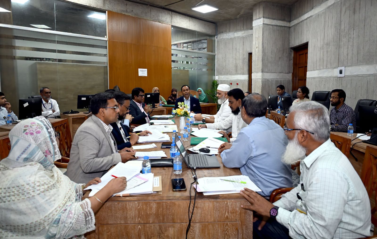 ই-পার্লামেন্টে বিকল্প উন্নয়ন সহযোগী খোঁজার সুপারিশ