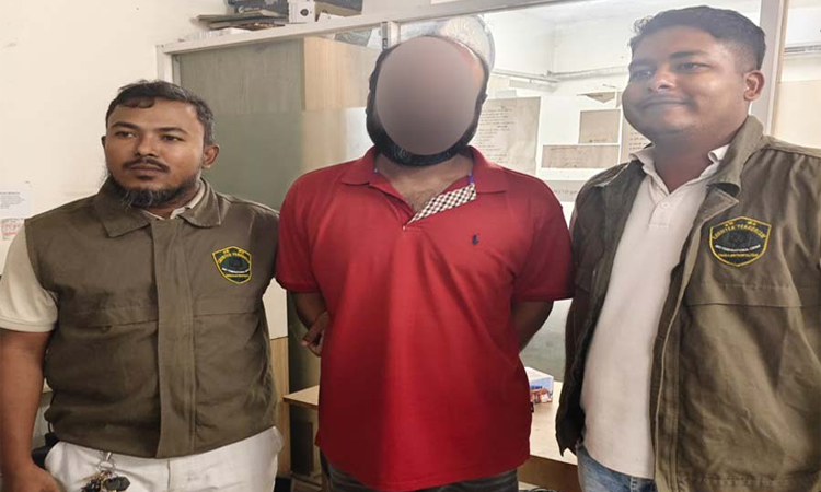 রাজধানীতে কম্বোডিয়ায় মানব পাচার চক্রের মূল হোতা গ্রেফতার