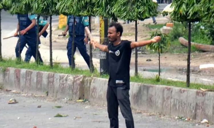 রাষ্ট্রীয় মর্যাদায় পালিত হচ্ছে ঐতিহাসিক জুলাই শহীদ দিবস