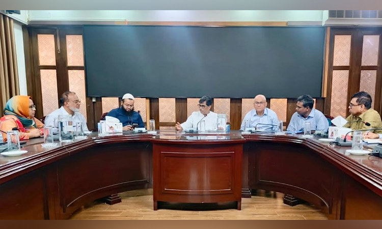 বন্যাকবলিত কৃষকদের বীজ বিতরণে অনিয়ম সহ্য করা হবে না : কৃষিমন্ত্রী