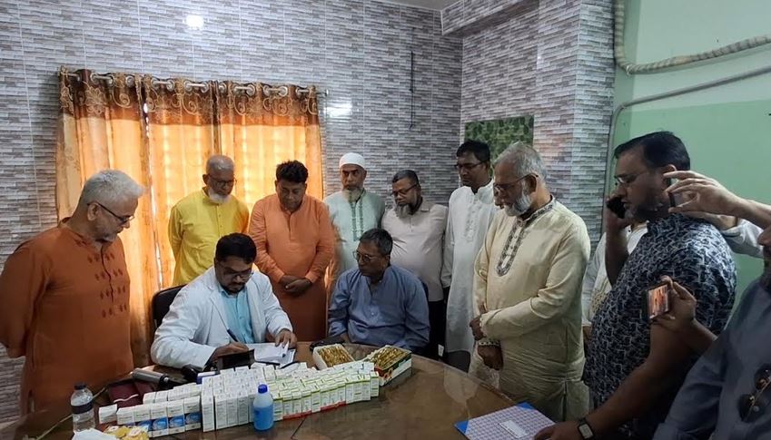 চাঁদপুরে সাংবাদিকদের জন্য চক্ষু শিবির ও স্বাস্থ্যসেবা ক্যাম্প