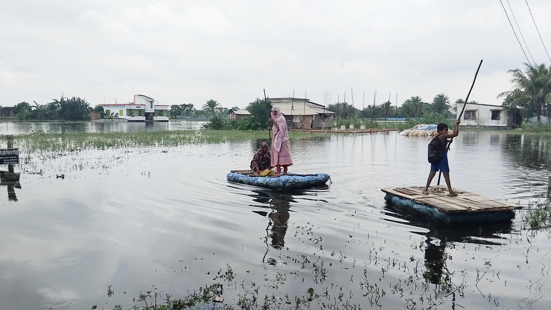 সাতক্ষীরার জলাবদ্ধতা নিরসনে ঘের মালিকদের প্রতি প্রশাসনের হুঁশিয়ারি