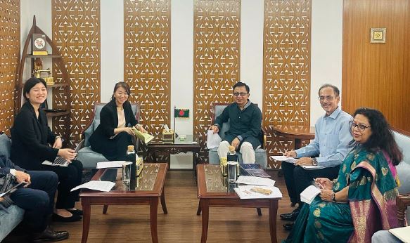 বাংলাদেশের অর্থনীতিতে জাহাজ পুনঃপ্রক্রিয়াকরণ শিল্পের গুরুত্বপূর্ণ ভূমিকা রয়েছে: বাণিজ্যমন্ত্রী 