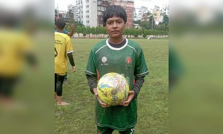 নতুন কুঁড়ি স্পোর্টসে নাটোরের কিশোরী ফারিহার রূপকথা