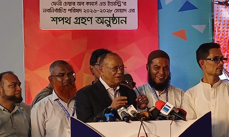সামগ্রিক অর্থনৈতিক অগ্রগতিতে ব্যবসায়ীদের অবদান অনস্বীকার্য : ফেনীতে পরিবেশমন্ত্রী