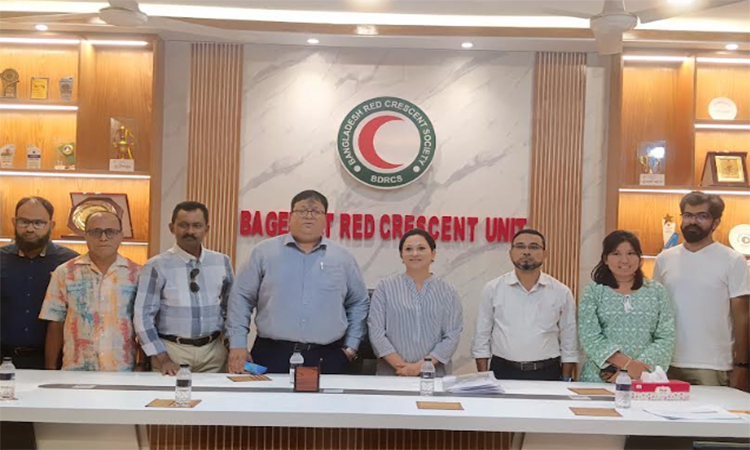 বাগেরহাটে রেড ক্রিসেন্টের আধুনিক কনফারেন্স রুম উদ্বোধন