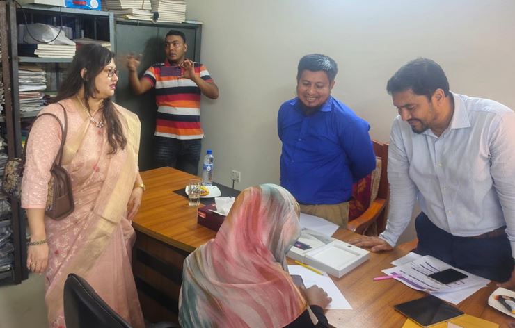 ঝালকাঠিতে ফ্যামিলি কার্ড শুমারির তথ্য সংগ্রহকারী ও সুপারভাইজার নিয়োগের পরীক্ষা সম্পন্ন