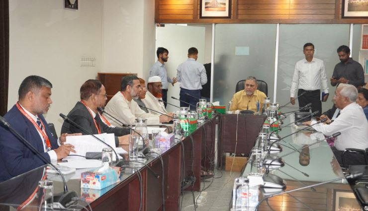 স্থানীয় সরকার নির্বাচন বিষয়ে সিইসির সাথে জামায়াতের প্রতিনিধি দলের সাক্ষাৎ
