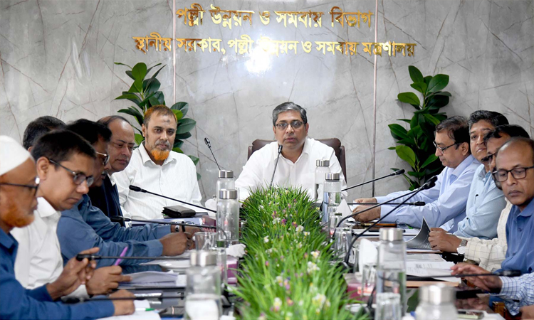 সরকারের ১৮০ দিনের অর্জন জনগণের সামনে বস্তুনিষ্ঠভাবে তুলে ধরতে হবে : স্থানীয় সরকার প্রতিমন্ত্রী