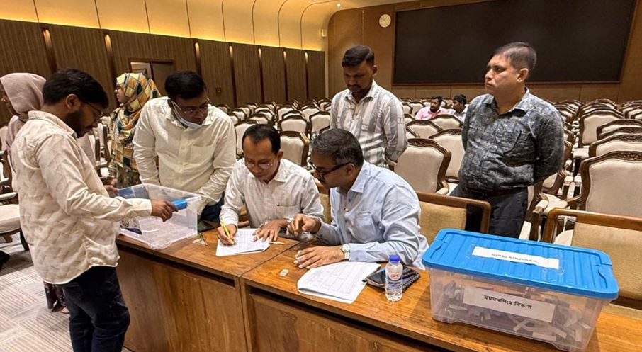 লটারির মাধ্যমে গণপূর্ত অধিদপ্তরের ৭৬৭ জন উপ-সহকারী প্রকৌশলী বদলি