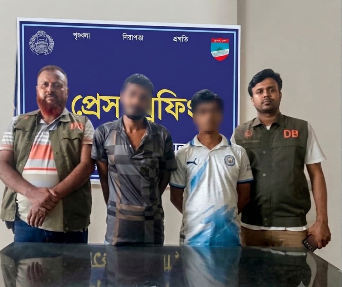 যশোরে ইয়াবাসহ আটক ২
