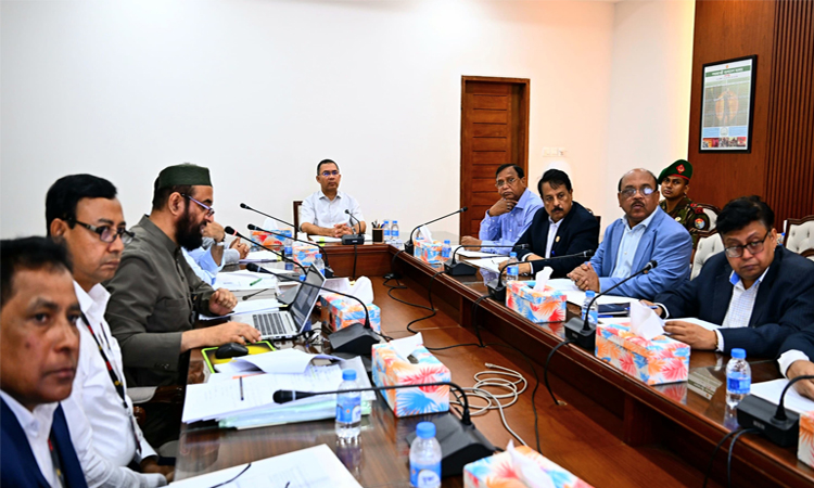 ঢাকার চারপাশে নৌপথ সচল করার নির্দেশ প্রধানমন্ত্রীর