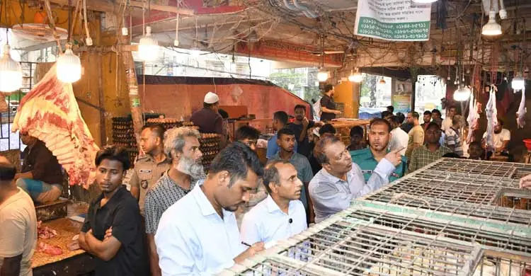 চট্টগ্রামে মূল্যতালিকা প্রদর্শন না করায় ৬ প্রতিষ্ঠানকে জরিমানা