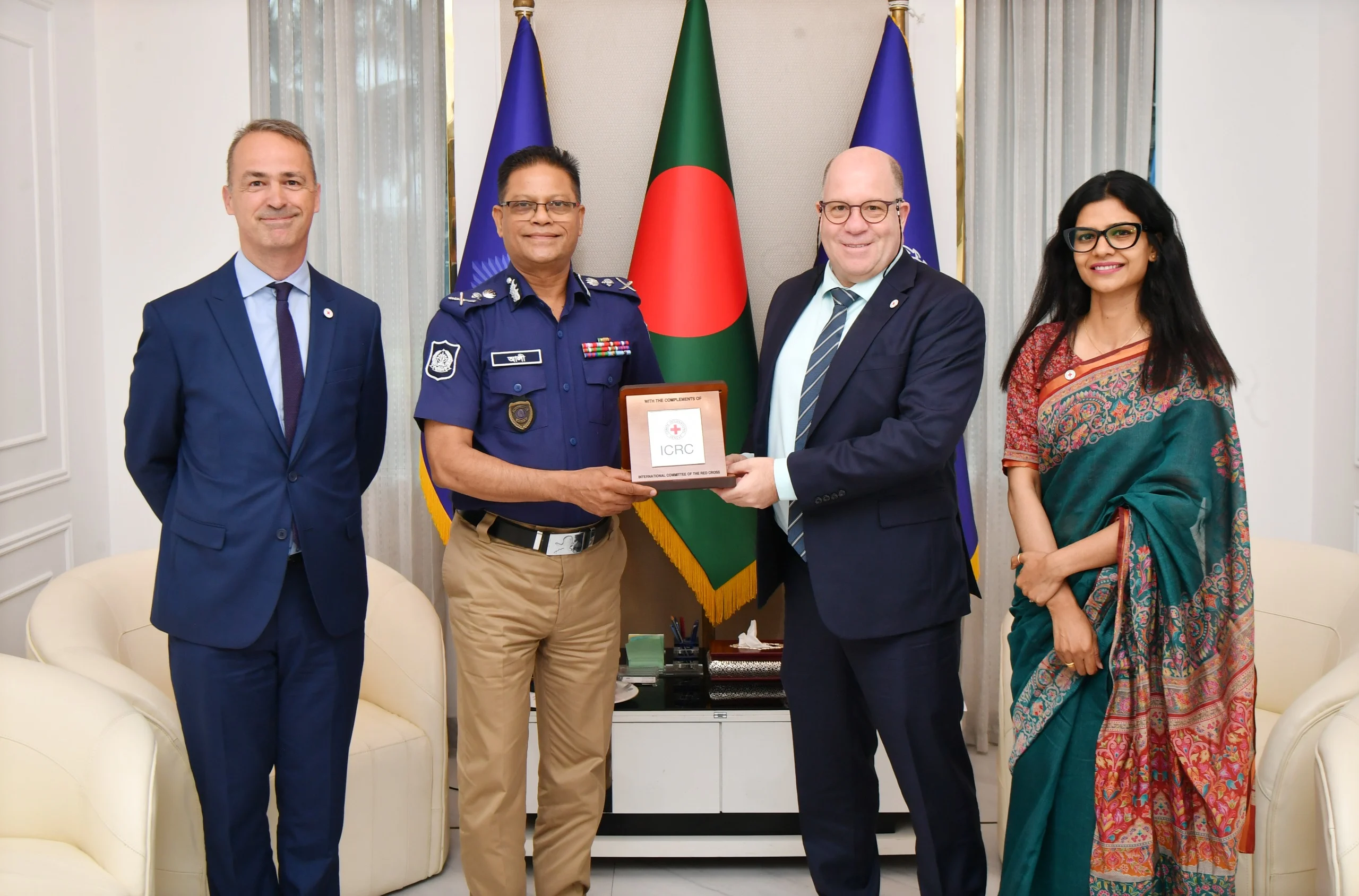 আইজিপির সঙ্গে আইসিআরসি প্রতিনিধিদলের সাক্ষাৎ