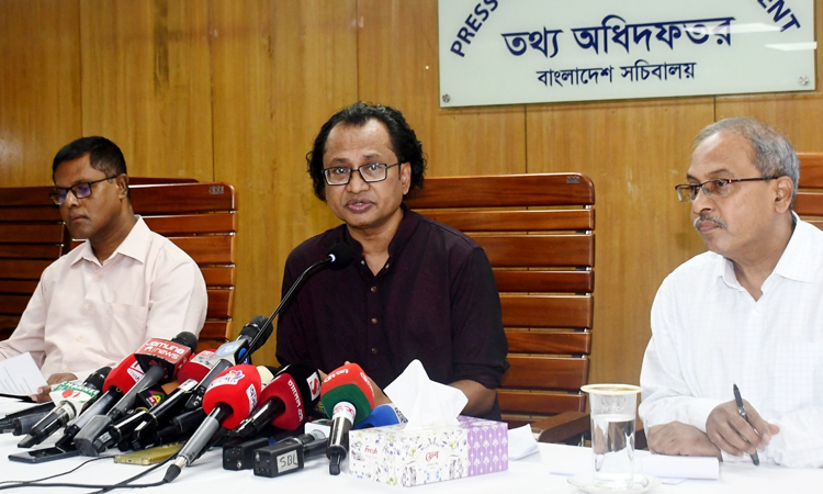 আগস্টের শেষ সপ্তাহে খুলছে মালয়েশিয়ার শ্রমবাজার : তথ্য উপদেষ্টা