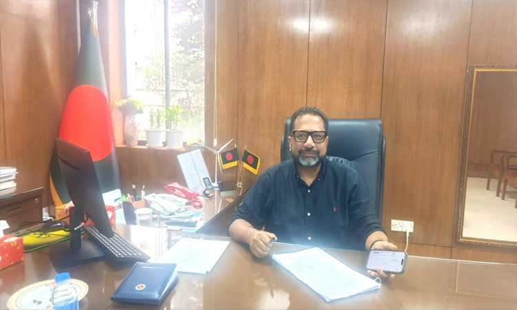 জুলাই শহীদ পরিবার ও আহতদের জন্য ফ্ল্যাট নির্মাণকাজের উদ্বোধন সেপ্টেম্বরে : গৃহায়ন প্রতিমন্ত্রী 
