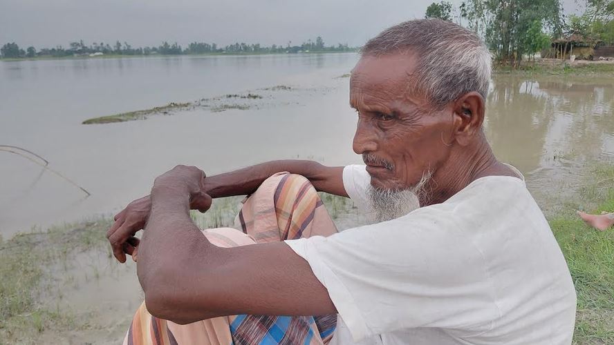 তিস্তাপাড়ের মানুষের দুর্ভোগ: ‘তিস্তার পানি বাড়লেও হামার বিপদ, কমলেও হামার বিপদ’