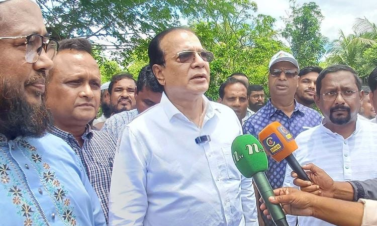 বাঁশখালীকে বন্যামুক্ত করতে সব পদক্ষেপ নেওয়া হবে : দুর্যোগ ব্যবস্থাপনা ও ত্রাণমন্ত্রী