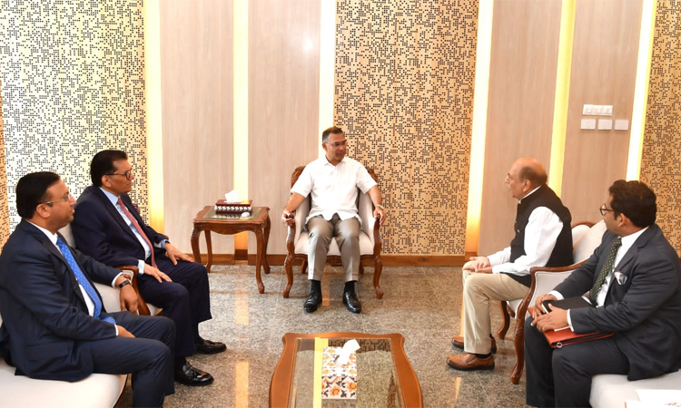 প্রধানমন্ত্রীর সঙ্গে ভারতীয় হাইকমিশনারের সৌজন্য সাক্ষাৎ