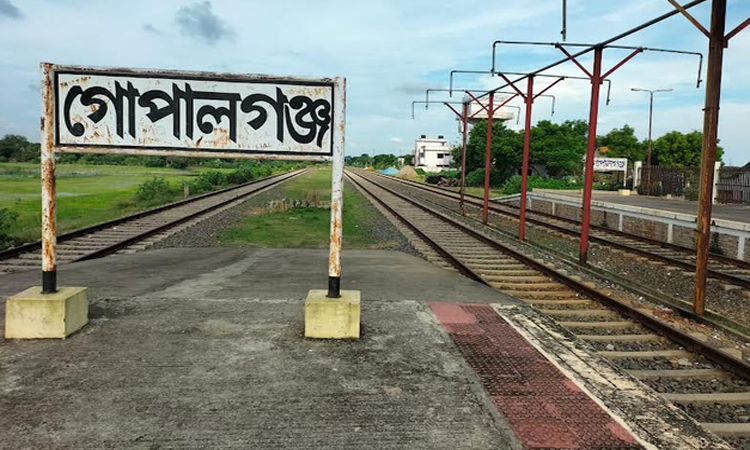 ঢাকা-গোপালগঞ্জ রুটে আজ থেকে ট্রেন চলাচল শুরু 