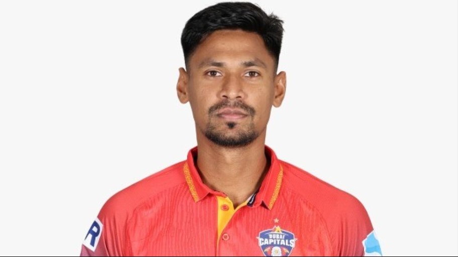 টানা দ্বিতীয়বার দুবাই ক্যাপিটালসে মুস্তাফিজ