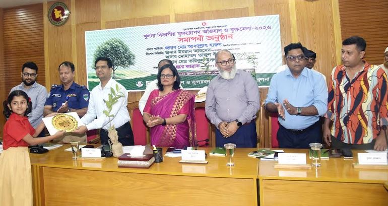 খুলনায় মাসব্যাপী বৃক্ষমেলায় কোটি টাকার চারা বিক্রি 