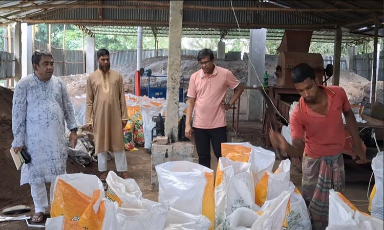 চুয়াডাঙ্গায় প্যাকেট জালিয়াতির দায়ে এগ্রো ফার্মকে জরিমানা 