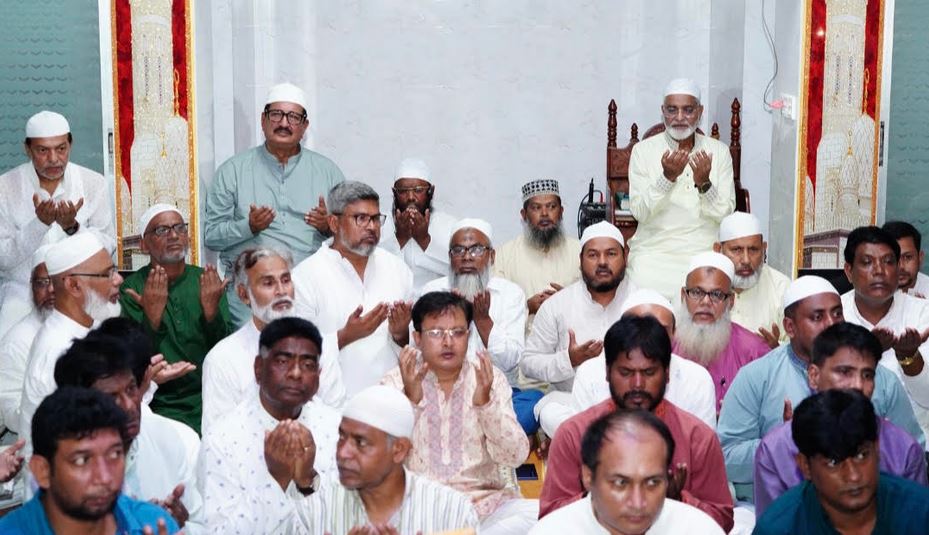 বেগম খালেদা জিয়া মানুষের হৃদয়ে চিরদিন বেঁচে থাকবেন : ভূমিমন্ত্রী মিনু