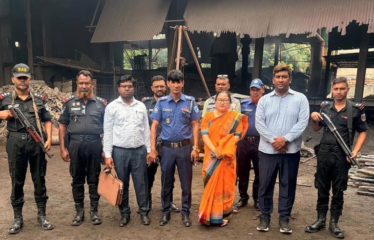 নারায়ণগঞ্জে বায়ুদূষণকারী ৩ প্রতিষ্ঠানকে জরিমানা