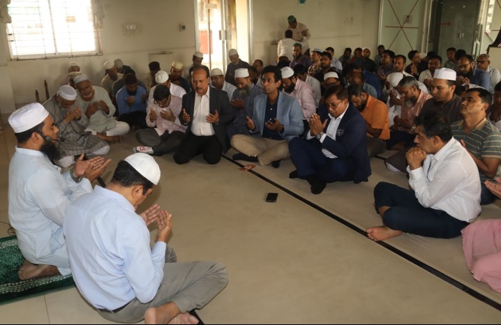 বেগম খালেদা জিয়ার ৮২তম জন্মদিন উপলক্ষে ইউজিসিতে দোয়া ও মিলাদ মাহফিল অনুষ্ঠিত