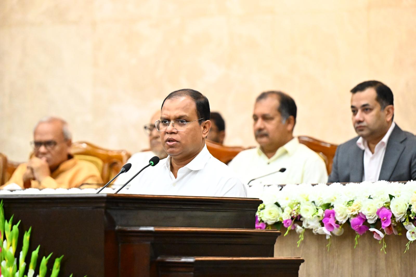 স্বৈরাচারের রেখে যাওয়া ভঙ্গুর দেশে ১৮০ দিন পার করাই সরকারের বড় অর্জন: আতিকুর রহমান রুমন