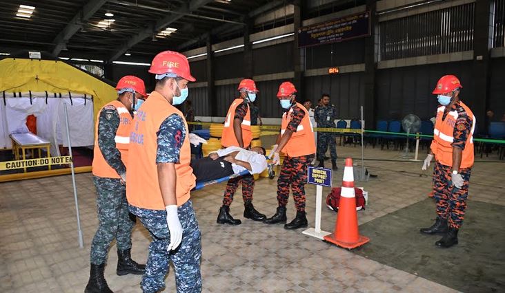 নৌবাহিনীর ব্যবস্থাপনায় চট্টগ্রামে রাসায়নিক দুর্যোগ মোকাবিলার যৌথ মহড়া অনুষ্ঠিত