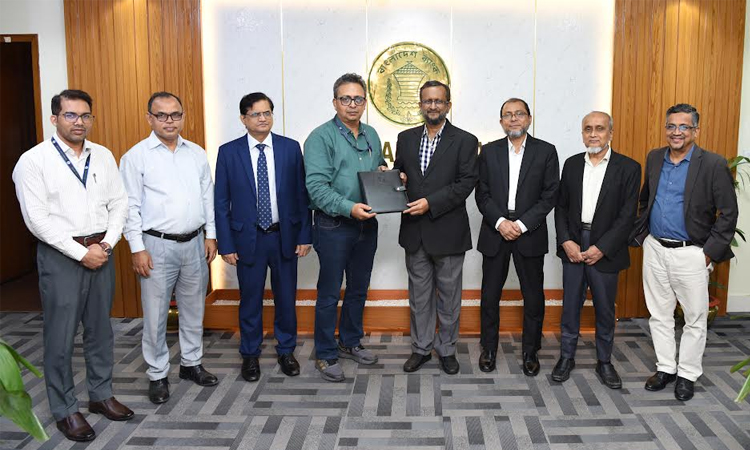 বাংলাদেশ ব্যাংক ও পিকেএসএফ-এর মধ্যে ৫ হাজার কোটি টাকার চুক্তি স্বাক্ষর