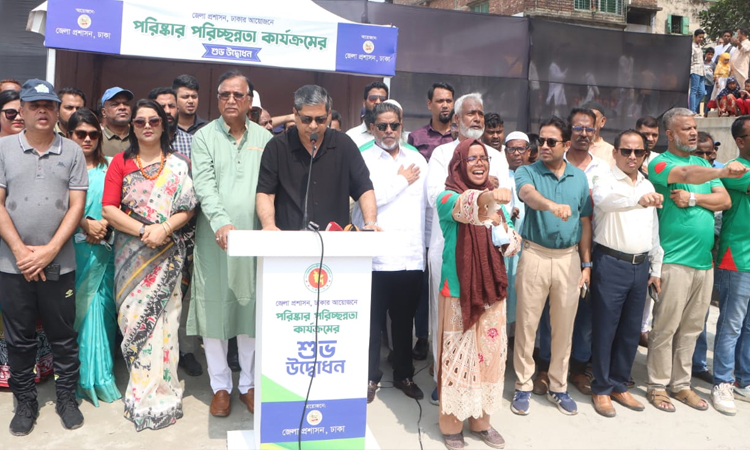প্রধানমন্ত্রীর হস্তক্ষেপে ময়লার ভাগাড় থেকে প্রাণ ফিরছে আদি বুড়িগঙ্গা চ্যানেলে
