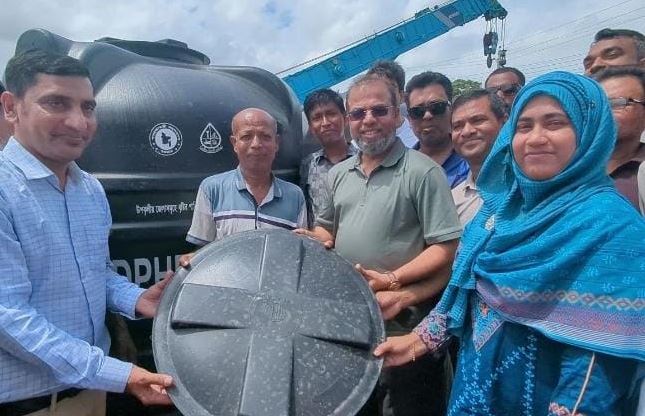 সুপেয় পানির কষ্ট লাঘবে উপকূলের প্রতিটি ঘরে পানির ট্যাংক পৌঁছে দেওয়া হবে: পরিবেশ প্রতিমন্ত্রী